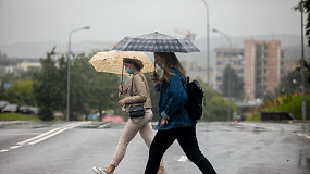 Savaitgalio orų prognozė: nepamirškite skėčio – sulauksime lietaus, o kai kur ir šlapdribos