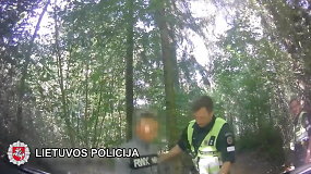 Neblaiviam mopedo vairuotojui nepavyko pasprukti nuo policijos