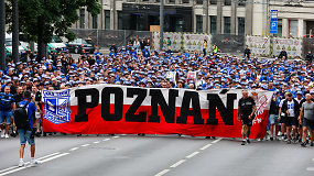 Pozanės „Lech sirgalių eisena į „Dariaus ir Girėno stadioną