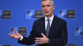 NATO generalinis sekretorius: „Rusijos daliniai ne atsitraukia, o keičia pozicijas“