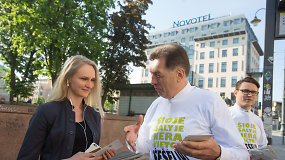 Algirdas Butkevičius dalyvavo akcijoje „Šioje šalyje nėra vietos šešėliui“
