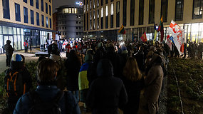 Protestas prie Sakartvelo ambasados: „Parlamento sprendimai yra labai nutolę nuo mūsų įsitikinimų“