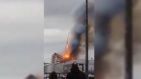 Kopenhagos istorinėje biržoje kilo didžiulis gaisras