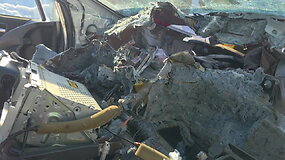 Kontrabandinių cigarečių prikim&scaron;tas automobilis