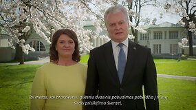 Prezidentas Gitanas Nausėda ir ponia Diana Nausėdienė sveikina &scaron;v. Velykų proga: &bdquo;&Scaron;i diena kviečia kiekvieną sustoti&rdquo;