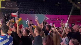&bdquo;Eurovizijos&ldquo; žurnalistų kambaryje skambėjo palaikymas Suomijos atstovei