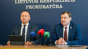 Prokuratūra: trys asmenys kaltinami disponavę tūkstančius kartų didesniu nei leidžiama alprazolamo kiekiu