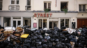 Jau daugiau nei savaitę Paryžius skęsta šiukšlėse – atliekų tvarkytojai siunčia griežtą žinutę