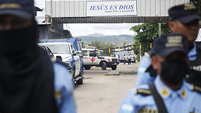 Hondūro moterų kalėjime susirėmus gaujoms žuvo 41 kalinė