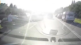 Automagistralėje Vilnius-Klaipėda kilo masinė avarija