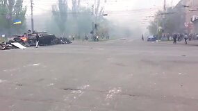 Drapato manevras Mariupolyje: pakilo su tanku į orą ir pramu&scaron;ė barikadą