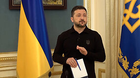 Volodymyras Zelenskis: &bdquo;Po paliaubų sėsime prie derybų stalo bet kokiu formatu&ldquo;
