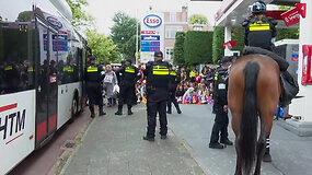 Hagoje vyksta ne tik NATO vir&scaron;ūnių susitikimas, bet ir protestai