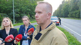 Papasakojo, kaip &bdquo;Aro&ldquo; &scaron;arvuotis per skylę tvoroje vyko prie sklendžių