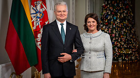 Prezidento ir pirmosios ponios sveikinimas Lietuvos žmonėms Naujųjų metų proga