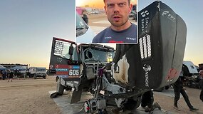 Vaidotas Žala po pirmo greičio ruožo grįžo be priekinio stiklo