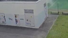 Rūkstantys dūmai i&scaron; elektros transformatorinės Gedimino pr., Vilniuje