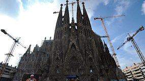 Barselona: Sagrada Familia, Kaulų namas