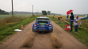 Įspūdingi vaizdai iš „Orlen Lietuva Rally“ Viekšniuose ir V.Žalos pergalė