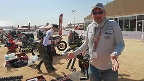 Dakaro pusiaukelė: kaip, tvarkydamas motociklą, „pailsėjo“ Arūnas Gelažninkas