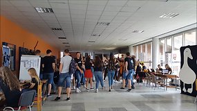 Naujokų ir kuratorių linksmybės Vilniaus universitete