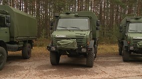 Sunkvežimių UNIMOG perdavimas Lietuvos kariuomenei