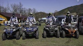 „ATV fanai Racing Team“ ruošiasi startui Rumunijoje vyksiančiose enduro varžybose „CFMOTO Hunt the Wolf“