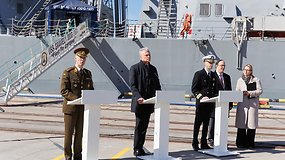 G.Nausėda aplankė JAV karo laivą – tai įsipareigojimo ginti Europą įrodymas