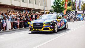 Tūkstančiai arklio galių drebina Palangą. Jubiliejinių Aurum 1006 km lenktynių sprinto rungtis.