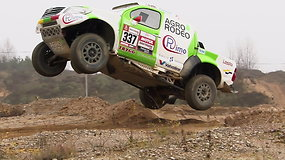 Vaidotas Žala išbandė automobilį, kuriuo važiuos 2019-ųjų Dakare