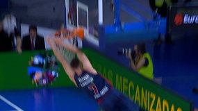 Įspūdingi dėjimai, neįveikiama gynyba ir triuškinanti „Baskonia“ pergalė Eurolygoje