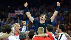 Andy Murray nuostabus pergalingas ta&scaron;kas Daviso taurės finale