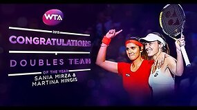 2015 WTA Metų dvejetų komanda Martina Hingis ir Sania Mirza