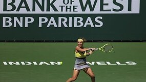 Svetlana Kuznecova ketvirtfinalio mače 6:1, 6:4 nugalėjo tėvynainę Anastasiją Pavliučenkovą.