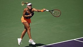 Pirma pasaulio raketė Angelique Kerber pasiekė sunkią pergalę Majamyje