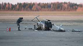 Barysių aerodrome nukrito sraigtasparnis, žuvo du žmonės