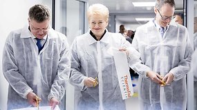 Prezidentė Dalia Grybauskaitė „Thermo Fisher Scientific“ laboratorijos atidaryme