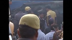 Traukinio katastrofoje Indijoje – dešimtys žuvusiųjų