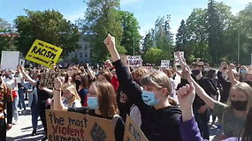 Vilniuje – JAV protestų įkvėpta eisena prieš rasizmą