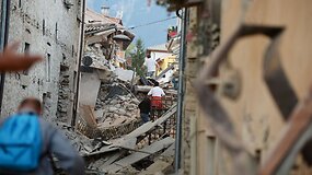 Žemės drebėjimas Italijoje jau nusine&scaron;ė 37 žmonių gyvybes