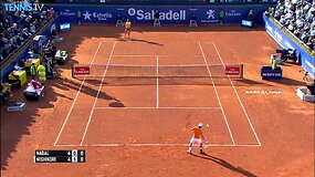 Barcelona Open: Gudrus Rafaelio Nadalio smūgis