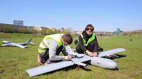 Naminukės varyklų miškuose iš oro ieškos dronai