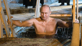 V.Putinas dalyvavo Viešpaties Krikšto šventės maudynėse