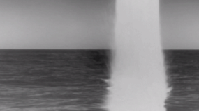 Vaizdo įraše — iš povandeninio laivo Sirijos link paleista raketa