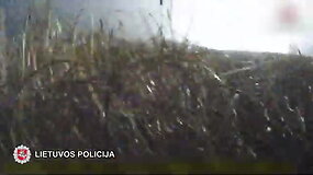 Pareigūnai i&scaron;gelbėjo pelkėje įkalintą vyrą