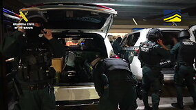 Ispanijoje likviduoti &scaron;e&scaron;i nelegalūs tabako fabrikai