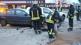 Volkswagen ir Dacia avarija Panevėžyje