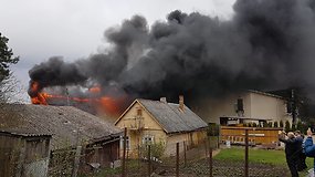 15min skaitytojų užfiksuotas gaisras Panevėžio centre