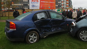 Panevėžyje susidūrė „Opel“ ir „Citroen“