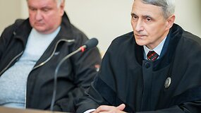 &bdquo;Deja, &scaron;ito atskleisti negaliu&ldquo;: advokatas nutyli, kaip pedofilijos byloje gins kunigą